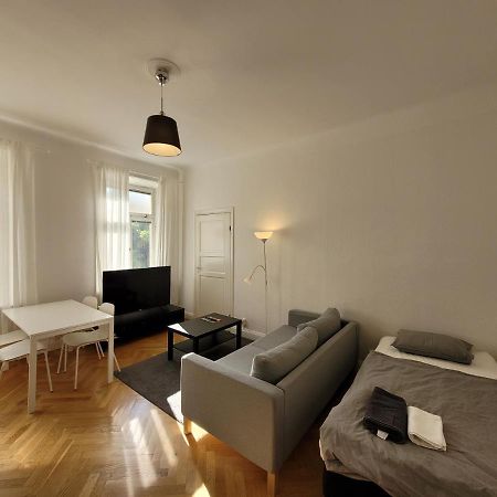 Home Inn Vmg Stockholm Luaran gambar